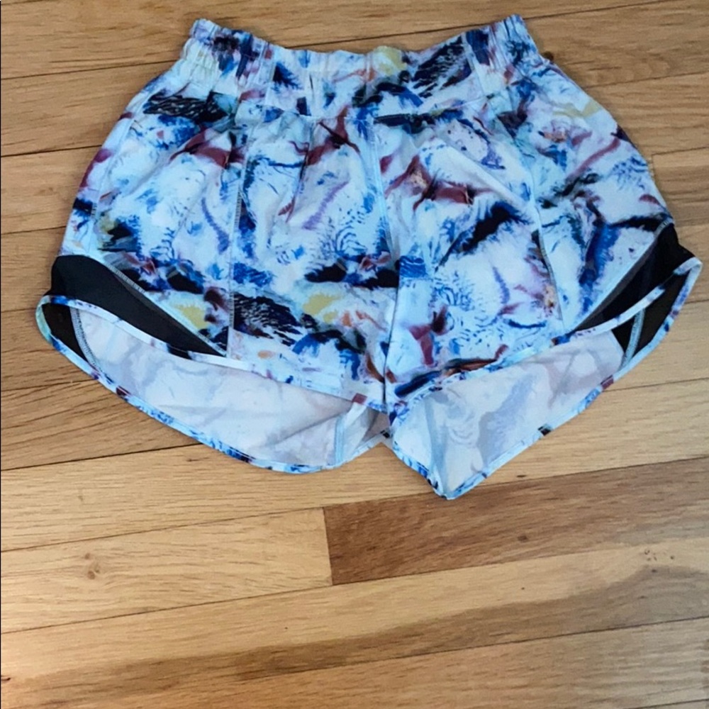 Print Lululemon running shorts